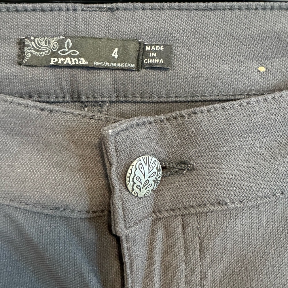 Prana Charcoal Gray Pants. Size 4 - Picture 4 of 7
